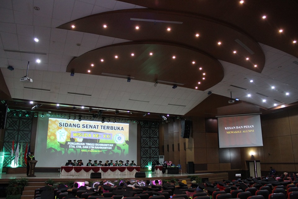 Wisuda XXI